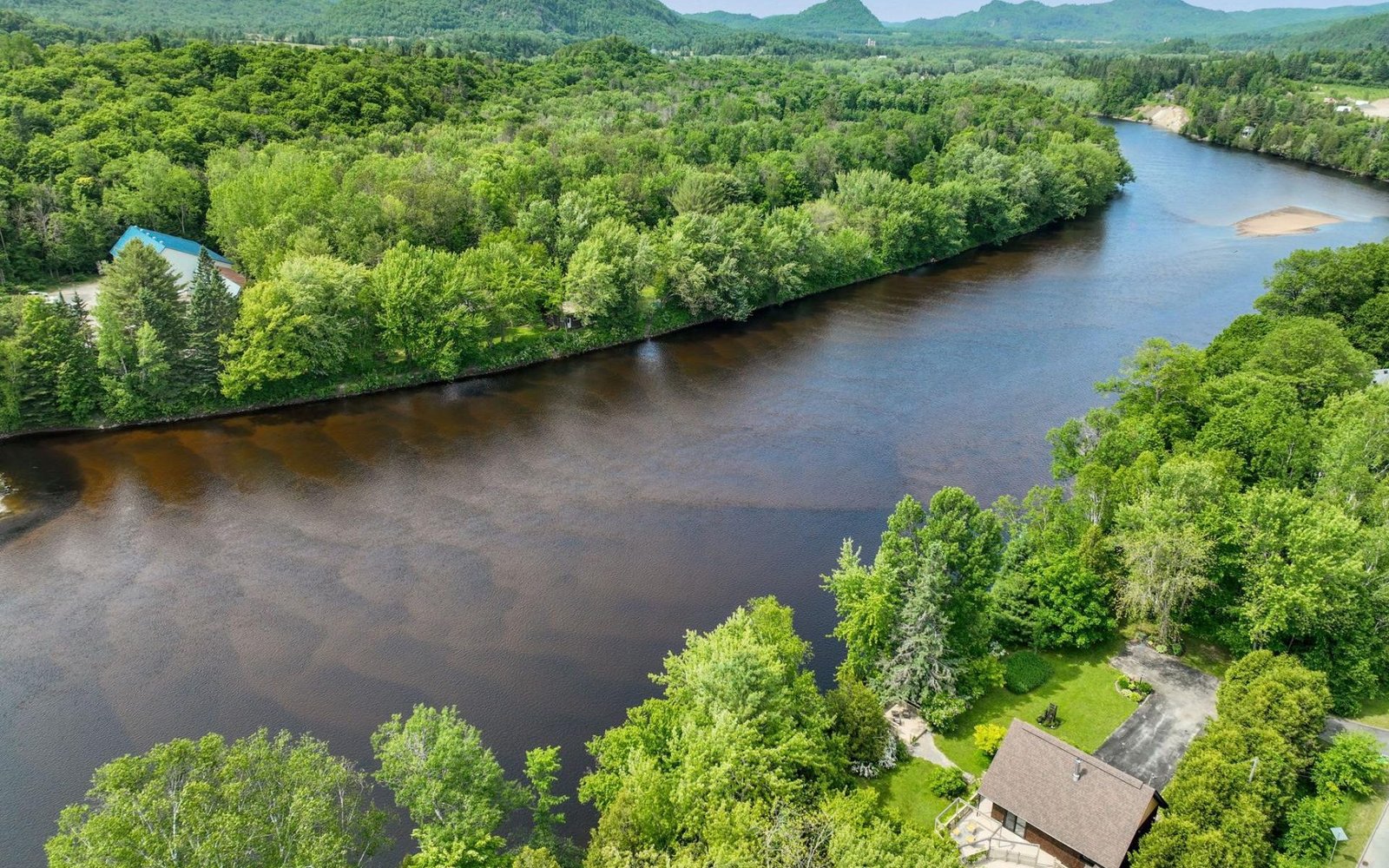 Waterfront Homes for Sale Laurentians
